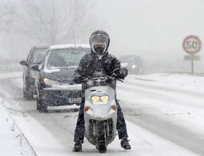 Как ездить на мотоцикле зимой - фотография