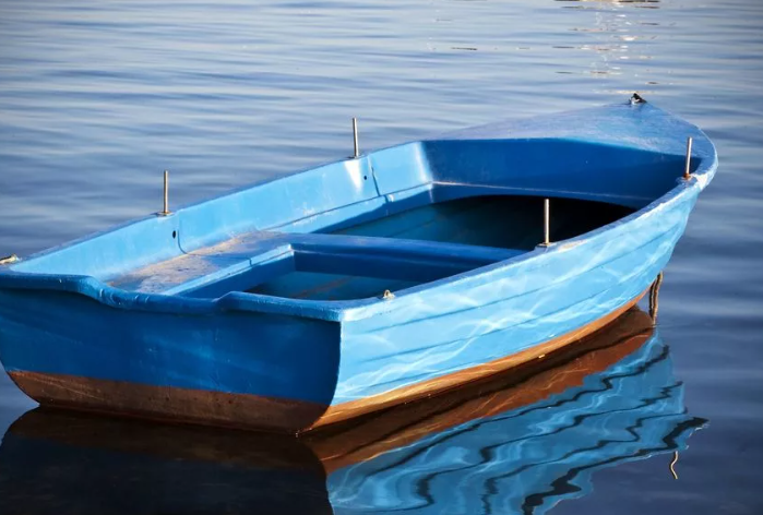 На какое озеро можно отправиться с лодкой - фотография